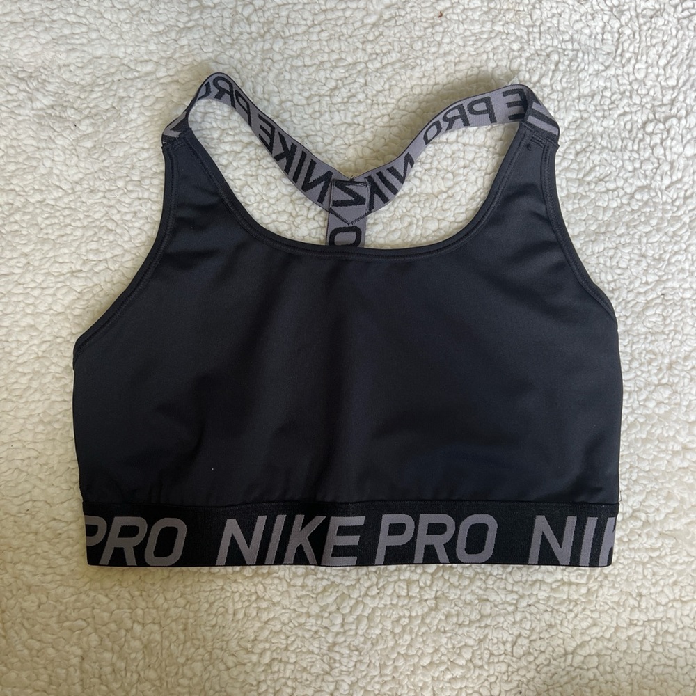 Nike Pro Dri-Fit sports bra